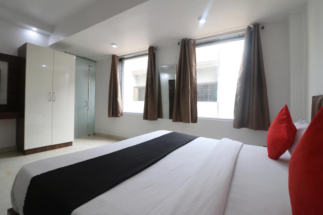Hotel King Plaza นิวเดลี ภายนอก รูปภาพ